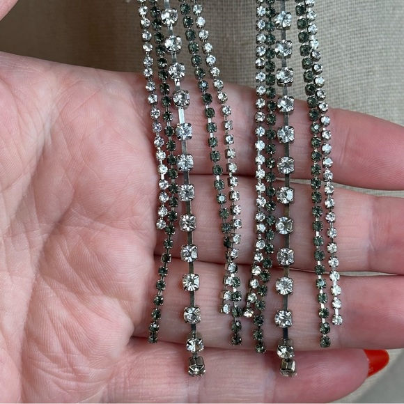 Art Deco Style Rhinestone Fringe Long Green Marbled Acrylic Earrings - Picture 6 of 7